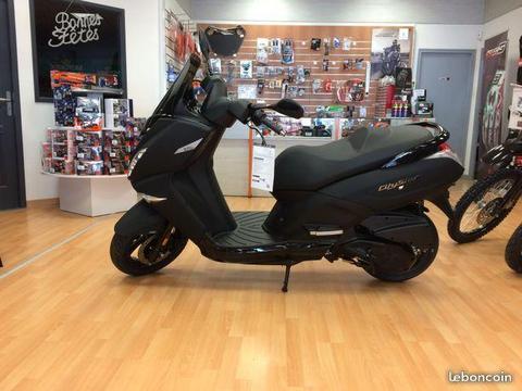 Promo Scooter peugeot 125 citystar black edition