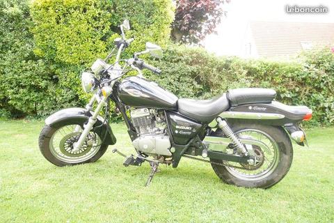 SuzUKI 125 cm3 MARAUDER