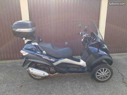 Piaggio MP3 250 LT