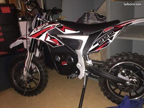 Moto électrique enfant