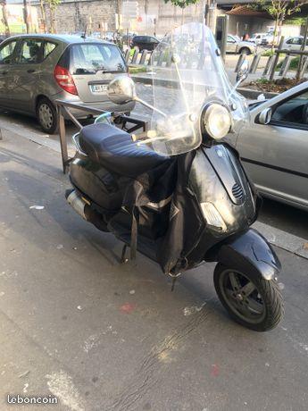 Vespa lx noir