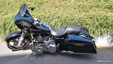 Harley Davidson Street Glide comme neuve 2016