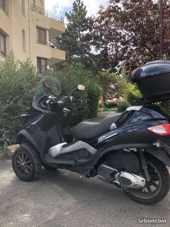 Piaggio mp3 300 bleu 2011