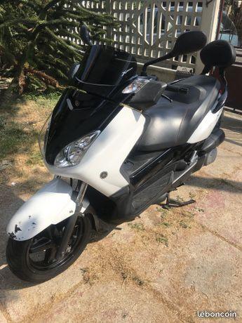 Yamaha XMAX 250 2009