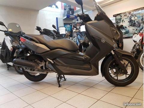 Yamaha X-MAX 125 ABS