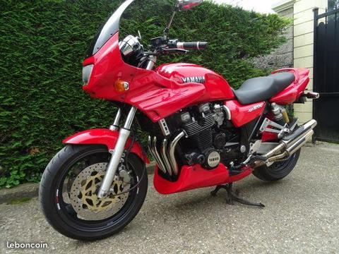 Xjr moteur neuf ( echange )