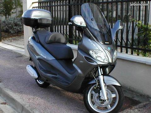 Piaggio X9