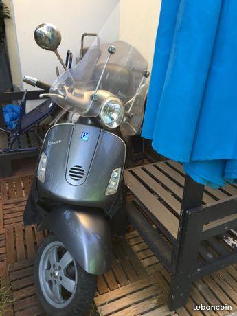 Vespa granturismo
