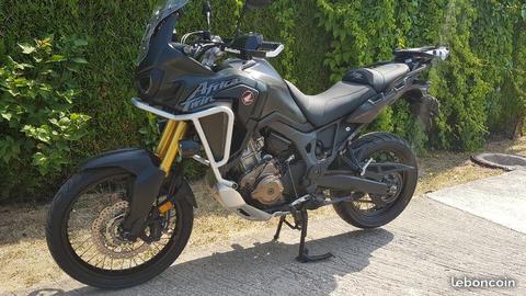 Honda crf 1000 africa twin