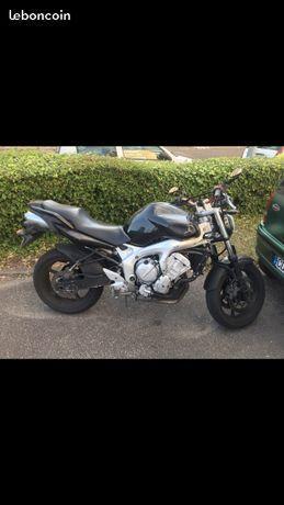 Yamaha FZ6