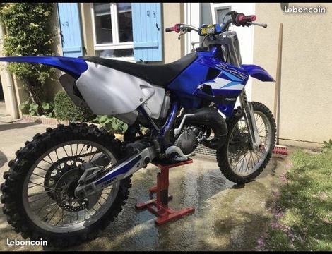 125 yz 2001 ( sort de rodage )