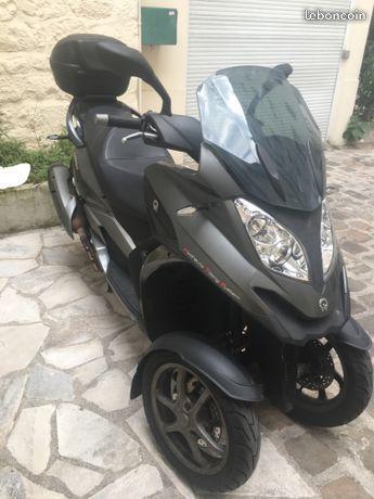 Scooter 3 roues Quadro 350 S