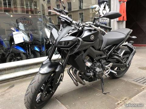 Yamaha Moto MT09 2018
