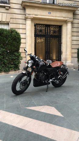 MOTO 125 FB MONDIAL