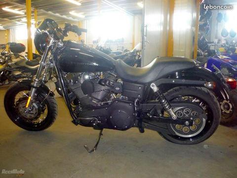 HD 1450 Dyna SuperGlide 2005 accidenté VEI