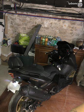 Yamaha tmax black max OR