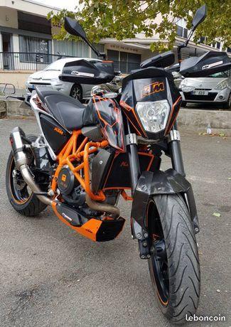 ktm 690 duke IV (full options)