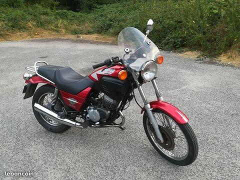 Moto CAGIVA Roadster 125 2 temps Boîte 6 vitesses