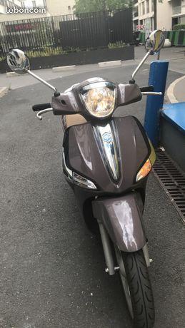 Scooter piaggio liberty 50