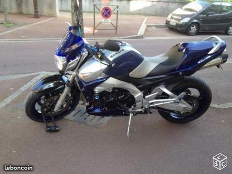Moto gsr 600