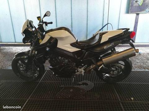 BMW F800R - Pack R