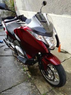 Honda Integra 700