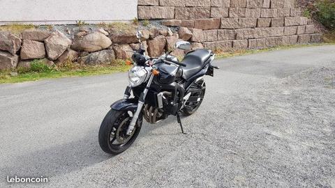 Màgnifique Yamaha FZ6 N