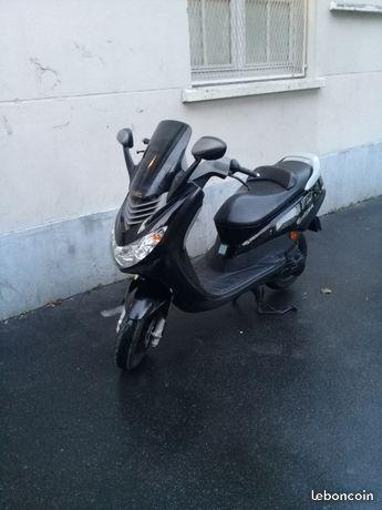 Peugeot elystar 50