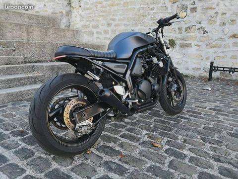Yamaha FAZER 600 Cafe Racer - Scrambler