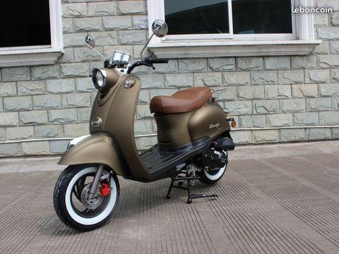 GROSSE PROMO scooter RETRO 50 neuf garanti 2ans