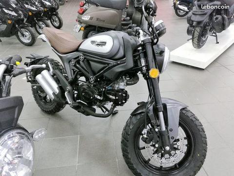 YAMASAKI SCRAMBLER 50cc NEUF EN STOCK GRIS ARGENT