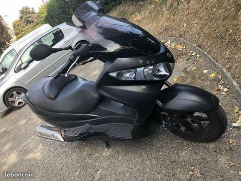 Scooter SUZUKI Burgman 125