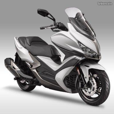 Scooter KYMCO XCITING 400S ABS 124,72€/MOIS