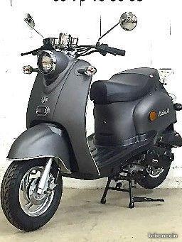 Scooter 50cc 4T neuf Oldies 2 places SANS PERMIS